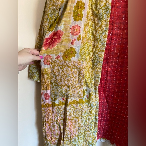 Kantha Duster - Picture 4 of 6